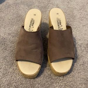 Open toed wedge shoes